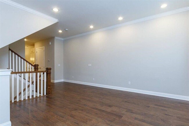 Building Photo - 831 Bankston Wds Wy