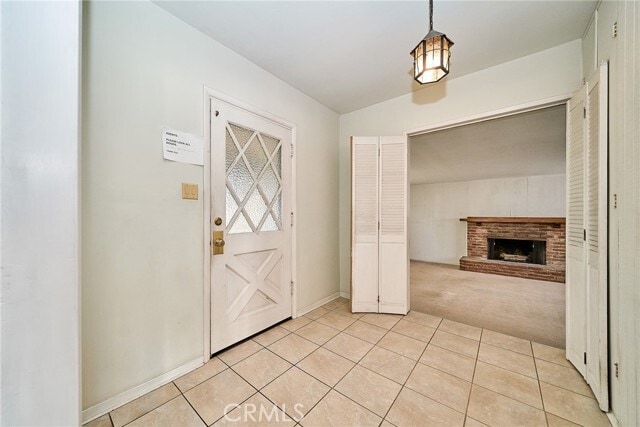 Building Photo - 315 E Las Flores Ave