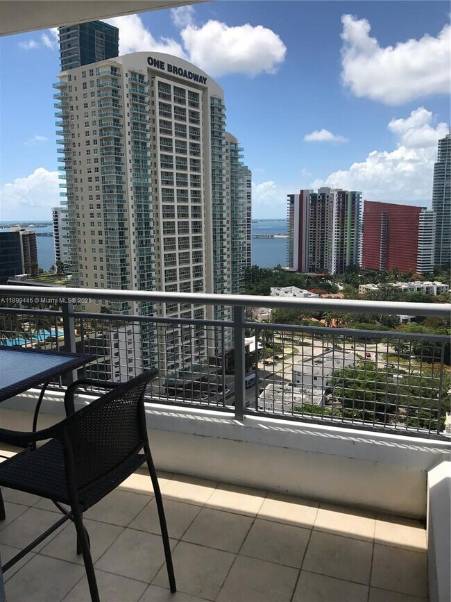 Building Photo - 60 SW 13th St