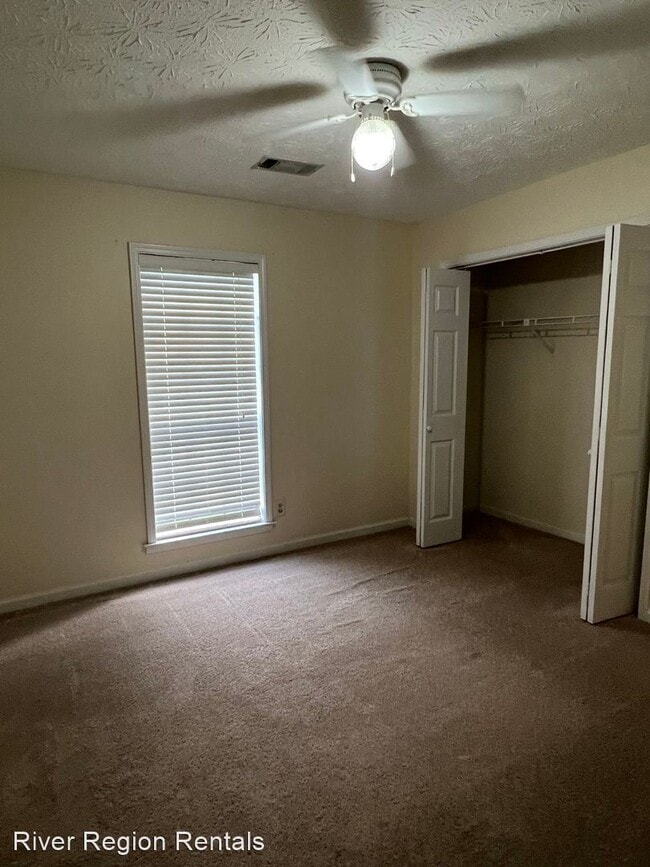 3 br, 2 bath House 7403 South Brampton C... 7403 S Brampton Ct