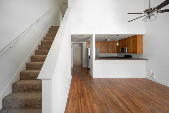 Building Photo - 3384 Sawtooth Dr