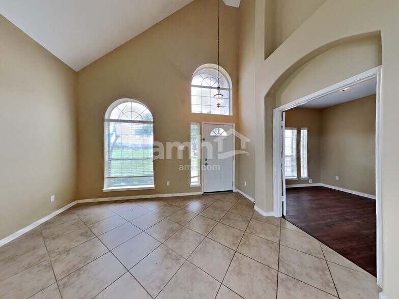 Building Photo - 14302 Baron Creek Ln
