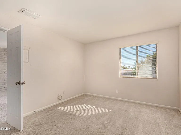 Building Photo - 4354 N 82nd St