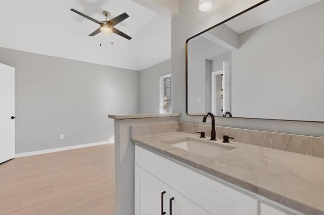 Building Photo - 325 Crooked Creek