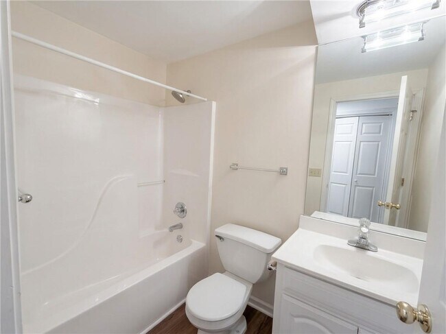 Building Photo - 3530 Waters Cove Way