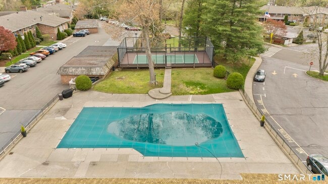 Building Photo - 132 Southport Woods Drive