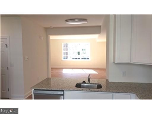 Building Photo - 700 Pony Ln