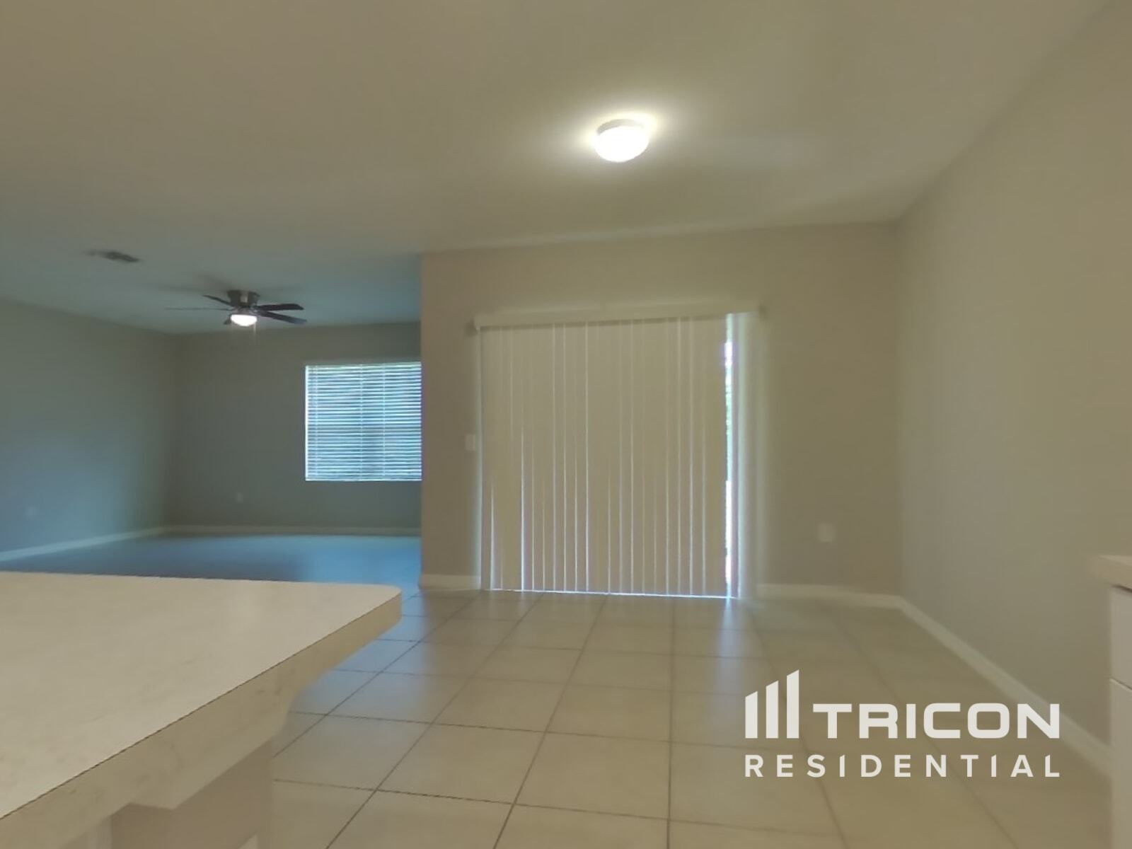 Building Photo - 27944 Arrowhead Cir