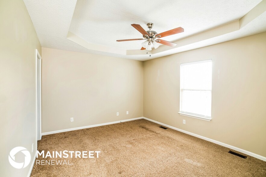 Building Photo - 327 Dogwood Trail