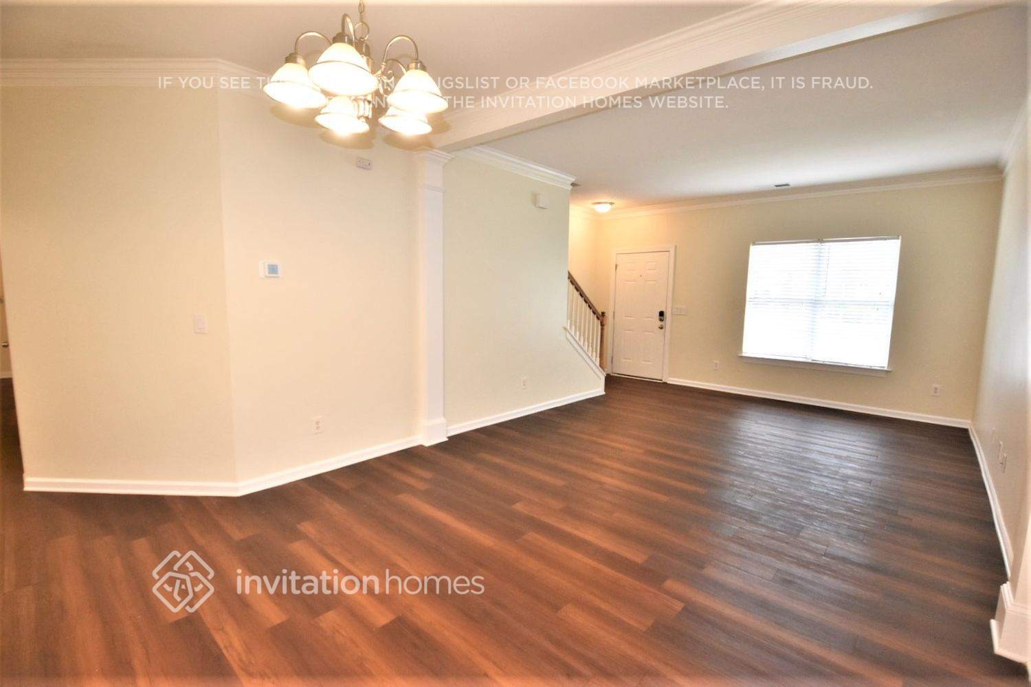 Building Photo - 2505 Century Oaks Ln