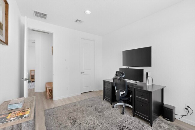 Building Photo - 8345 Salinger Wy NW