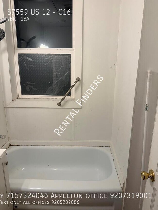 Building Photo - S7559 US-12