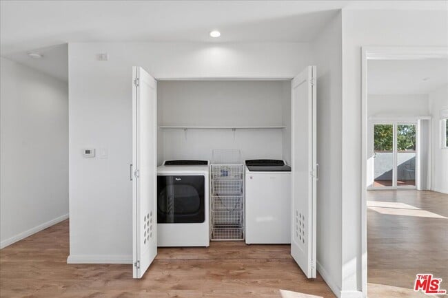 Building Photo - 4238 Jasmine Ave