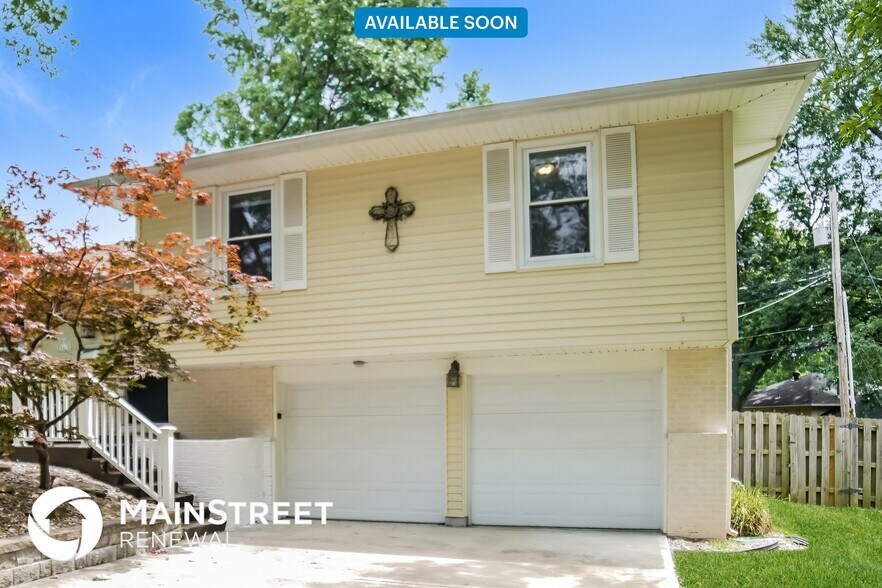 Primary Photo - 813 N Apache Dr