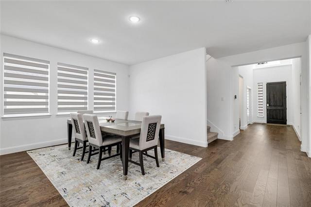 Building Photo - 1921 Bristol St