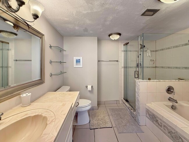 Building Photo - 4200 N Ocean Dr