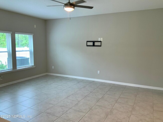 Building Photo - 230 Starnberg Ct
