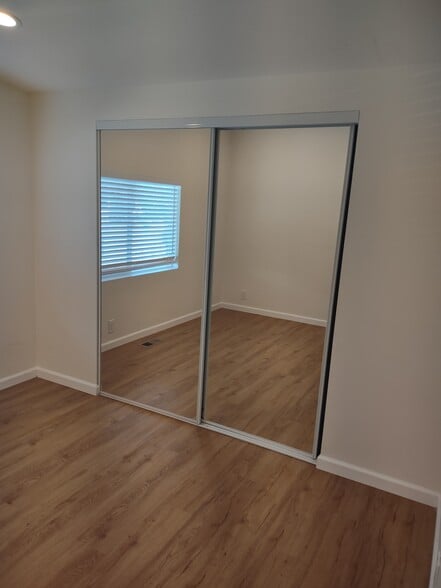 Building Photo - 512 De Soto Dr