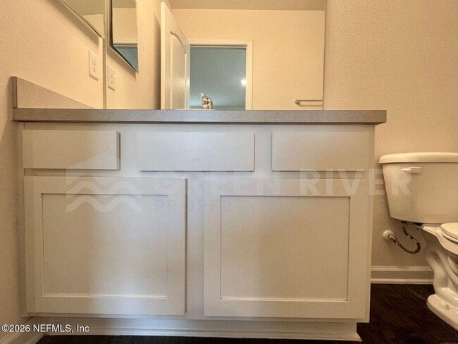 Building Photo - 294 Aralia Ln