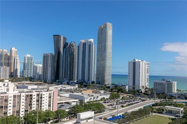 Building Photo - 300 Sunny Isles Blvd