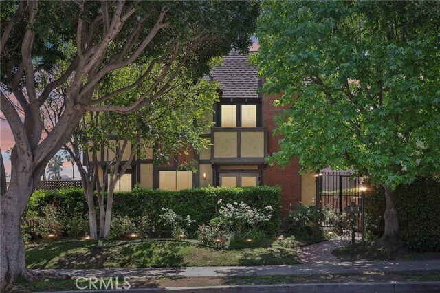 Building Photo - 1114 20th St