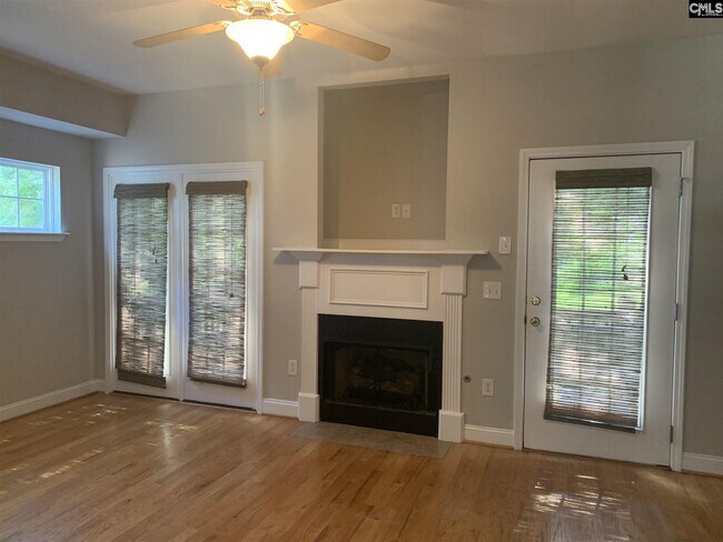 Building Photo - 112 Canal Pl Cir