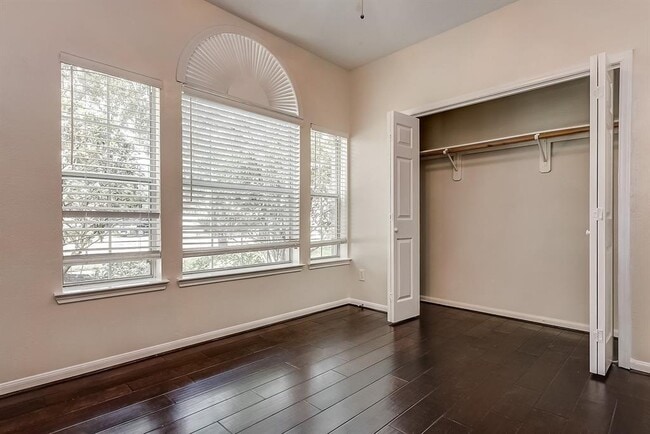 Building Photo - 2910 Smokey Sage Ct