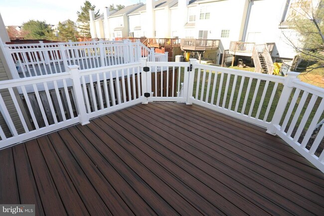 Building Photo - 214 Kirbys Landing Ct