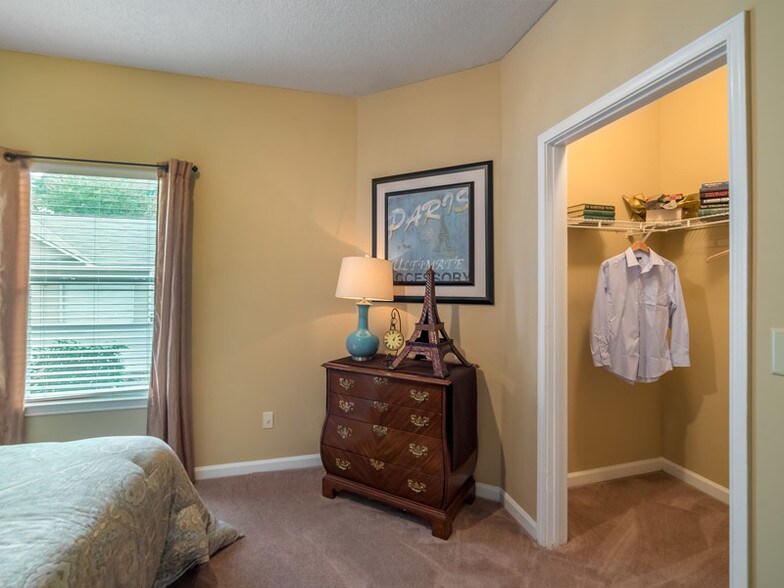 Chace Lake Apartments Chace Lake Apartments