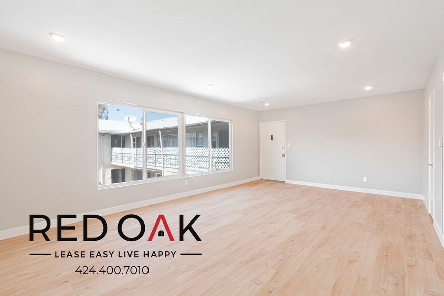 Building Photo - 4646 Coliseum St