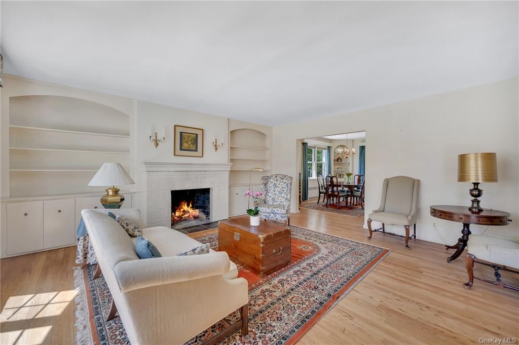 Building Photo - 6 Wildway