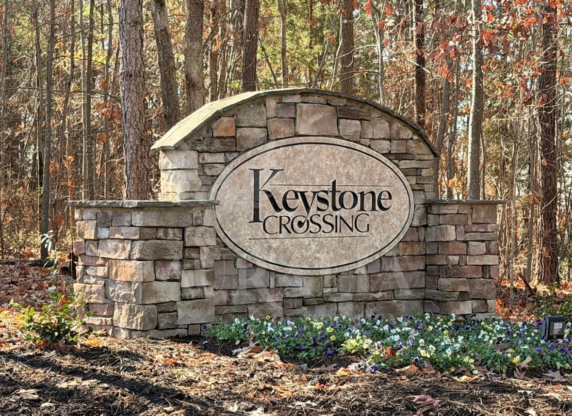 Building Photo - 705 Keystone Park Dr