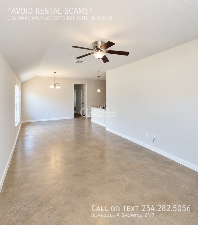 Building Photo - 3107 Stonewall Dr