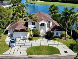 Building Photo - 5023 NW 94th Doral Pl