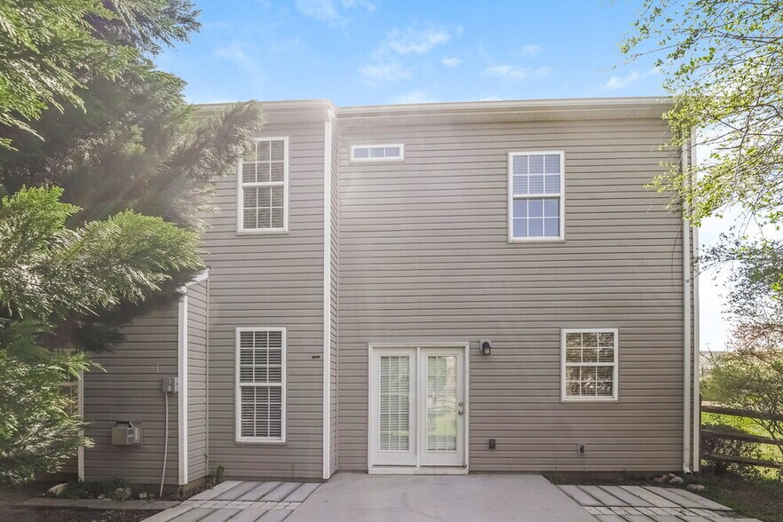 Building Photo - 14709 Asheton Creek Dr