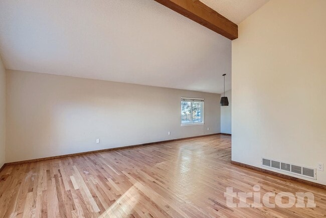 Building Photo - 5931 S Lima St