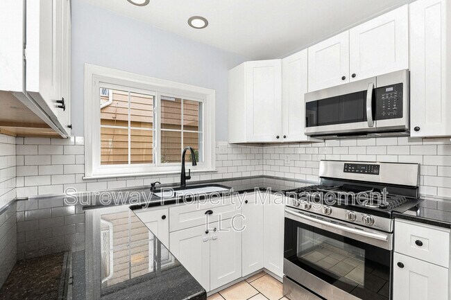 Building Photo - 111 Westmont Ave