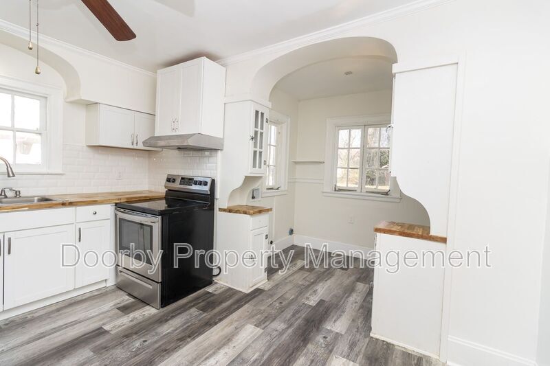 Building Photo - 356 Derby Cir