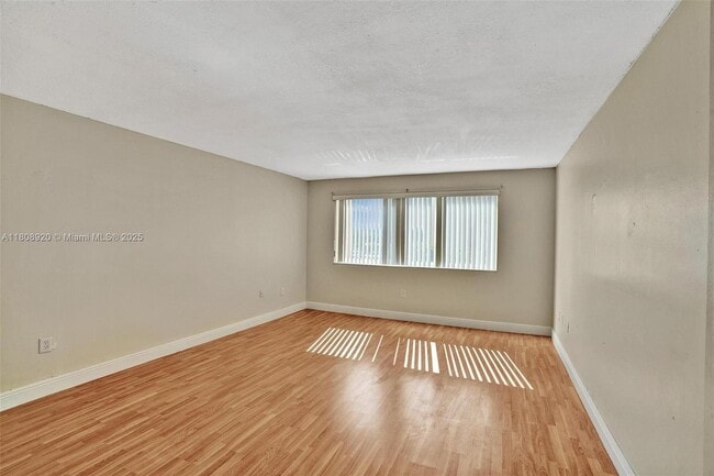 Building Photo - 7000 NW 186th St