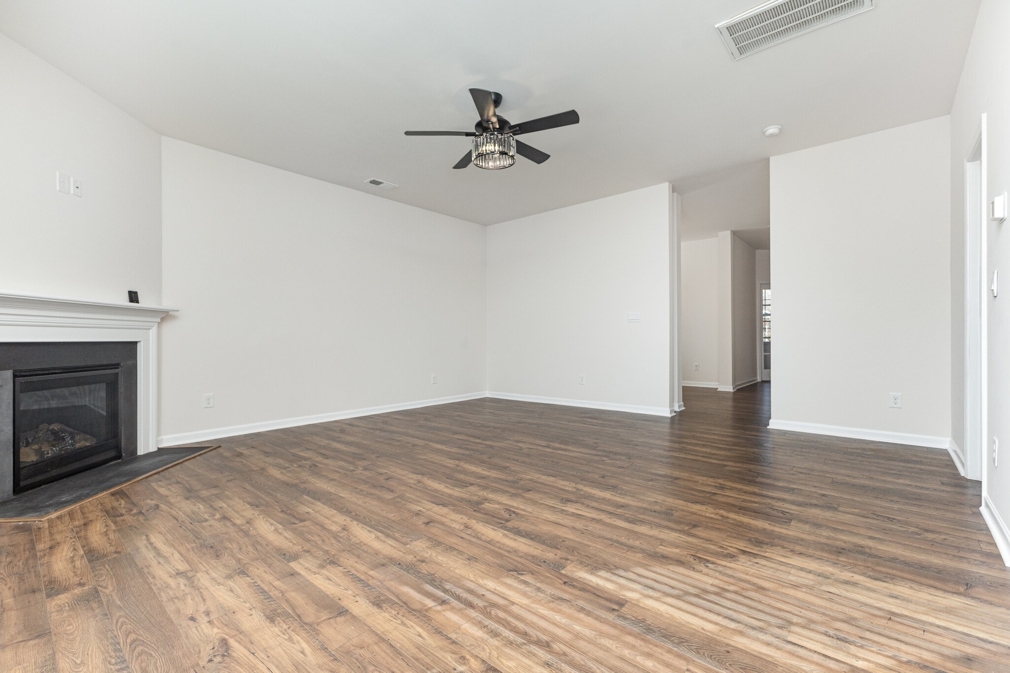 Building Photo - 7619 Nolen Farm Dr