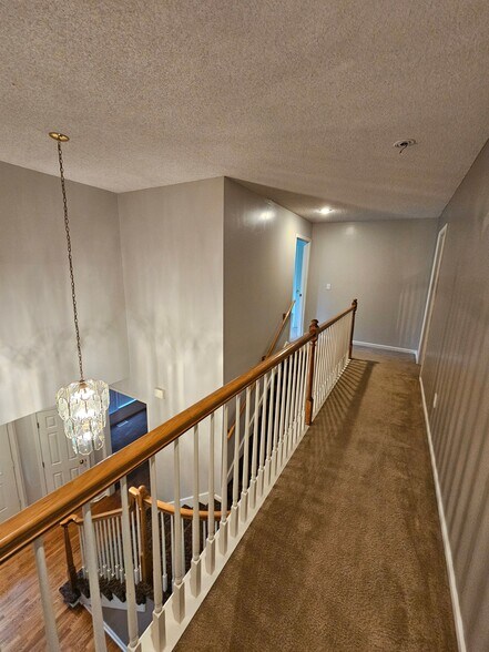Building Photo - 14117 Parkhill Ln