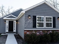 Building Photo - FULLY RENOVATED HOME NEAR DOWNTOWN PERRYSBURG | 3 BED | 2.5 CAR GARAGE | FENCED YARD