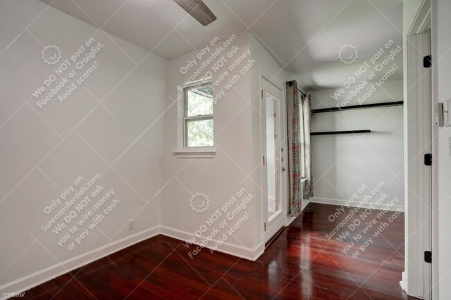 Building Photo - 1 br, 1 bath Condo - 2020 S. Congress Ave ...