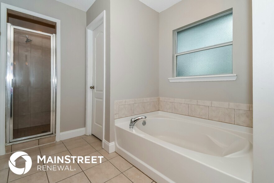 Building Photo - 8125 Cahoon Dr W