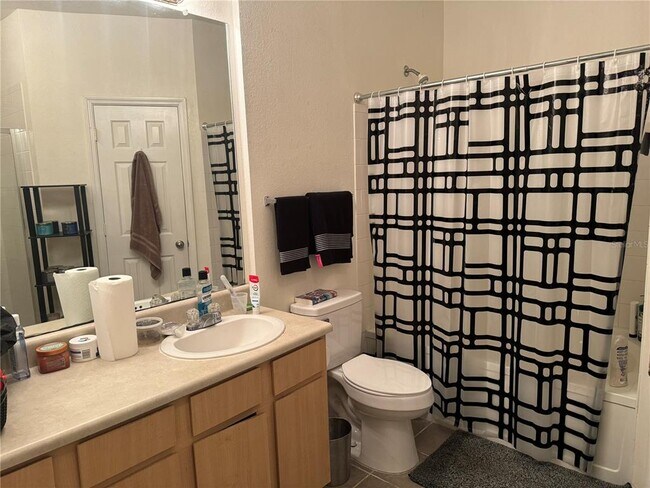 Building Photo - 1101 Vintage Village Ln