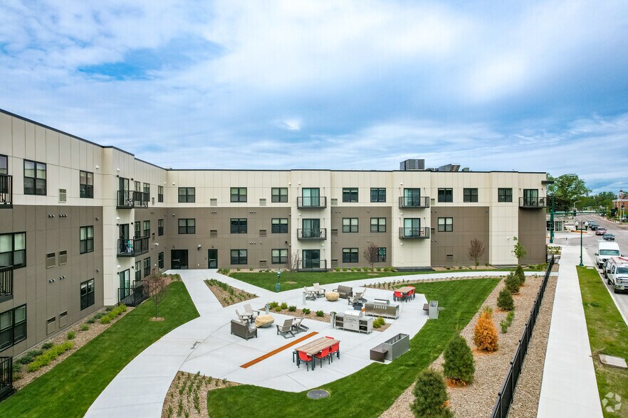 The Sentinel Residence 2526 7th Ave E North Saint Paul MN 55109