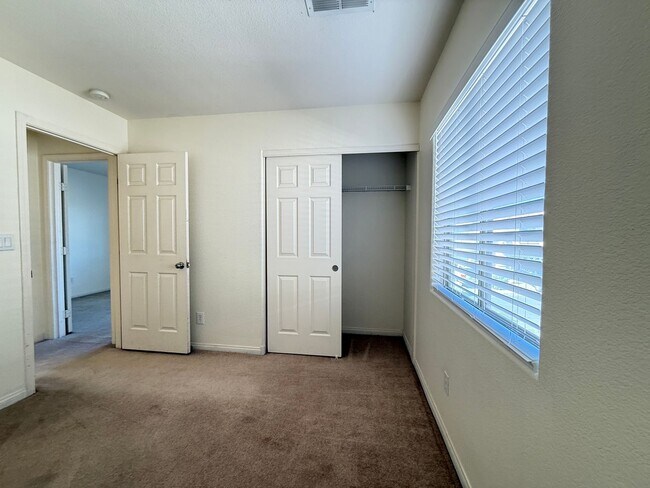 Building Photo - 6503 Holyrod Park Ct