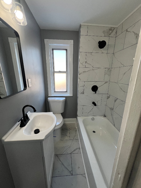 Building Photo - 6049 N Norwood St