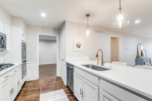 Building Photo - 6108 Rincon Way