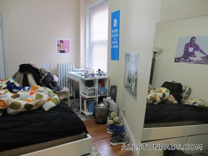 Building Photo - 1130 Commonwealth Ave